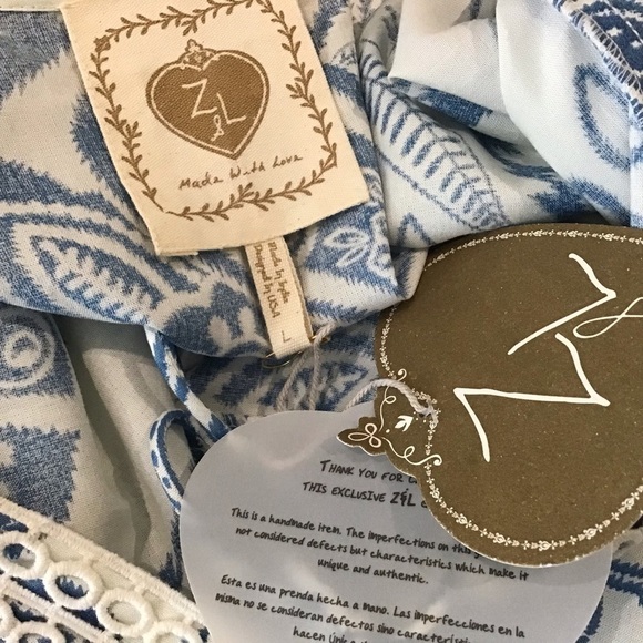 Z & L blue and white print with open weave trim. Large. NWT - Picture 5 of 7